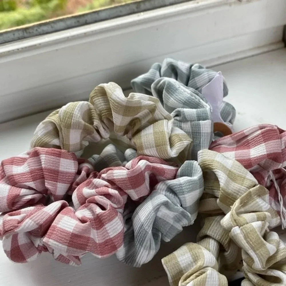 Anthropologie Gingham Hair Scrunchie Set